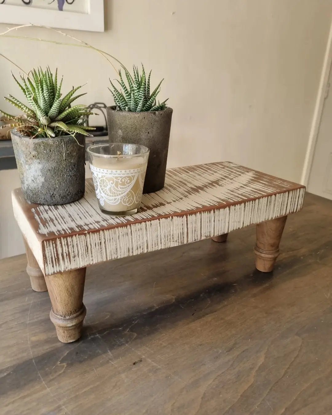 Elevador de mesa de madera recuperada