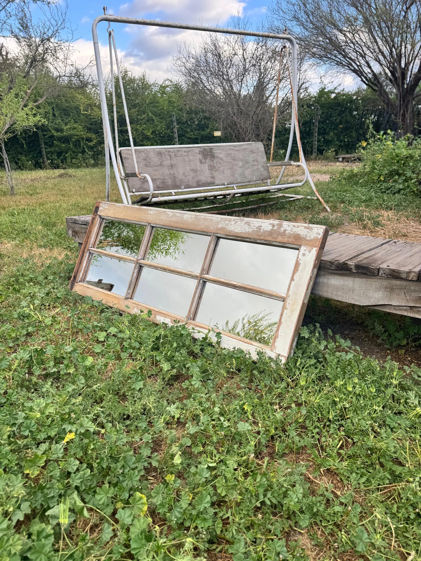 Espejo_de_ventana_acostado