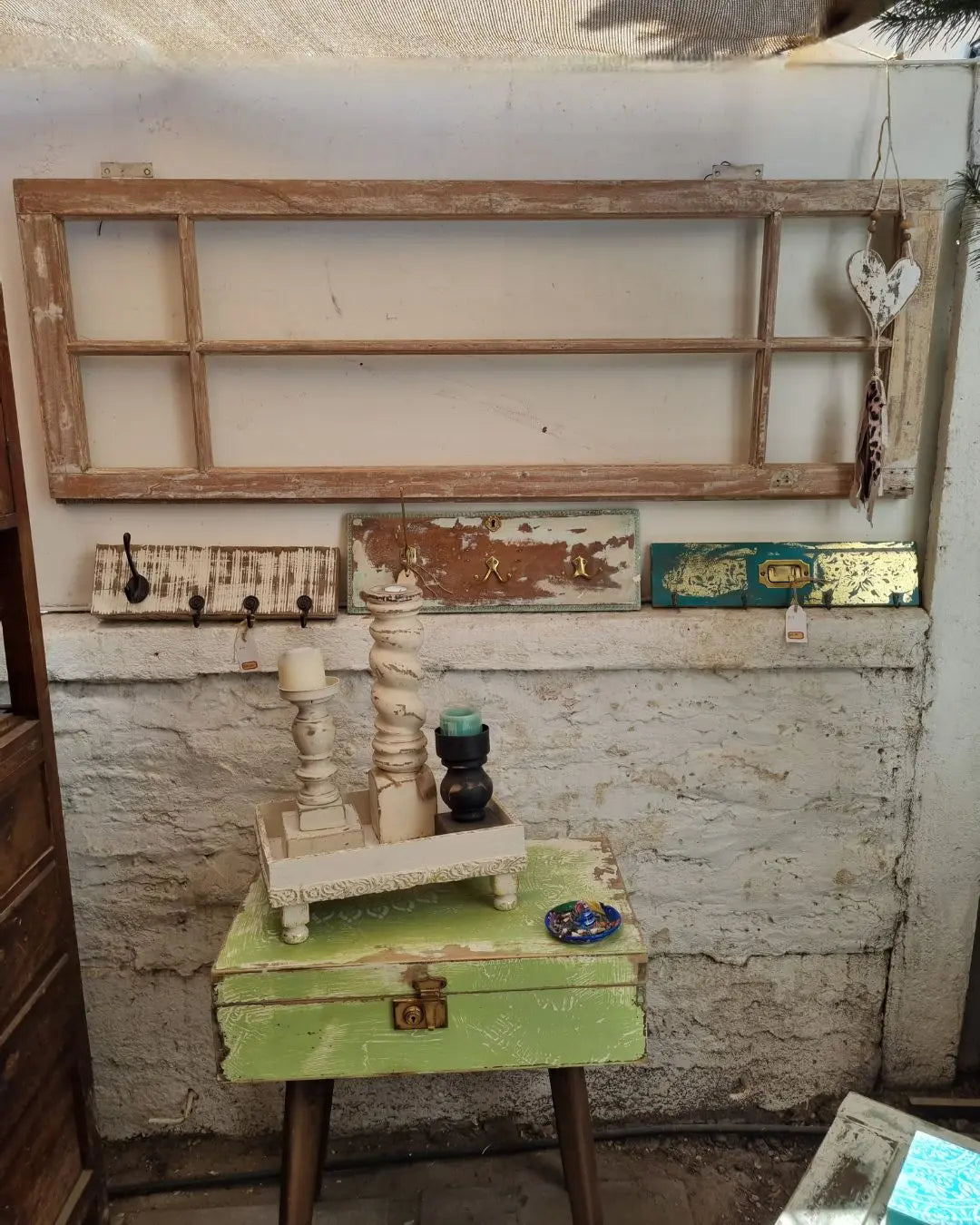 Antiguo Marco de Ventana Refaccionado