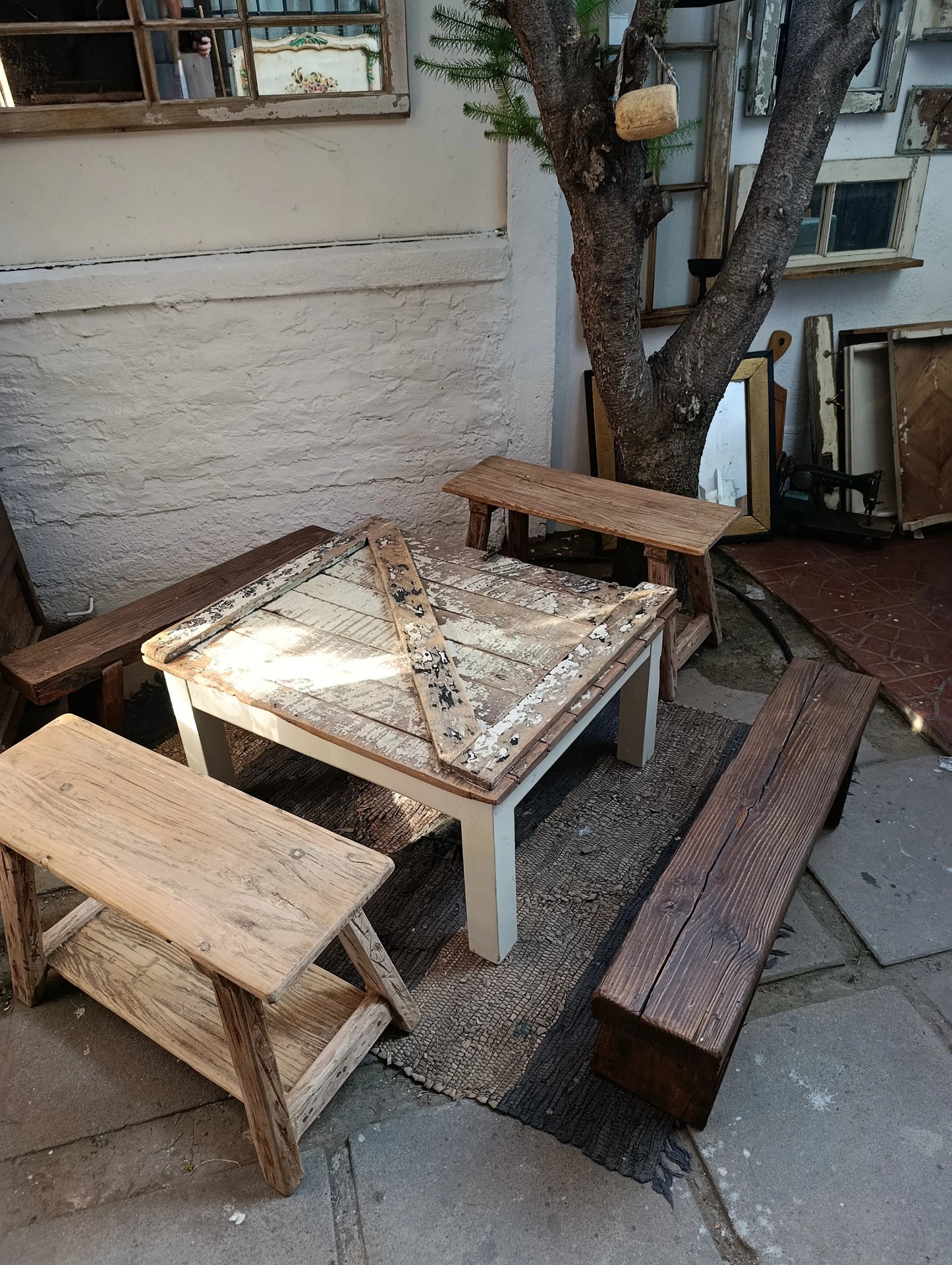 Mesa de Centro Cubierta puerta de demolición