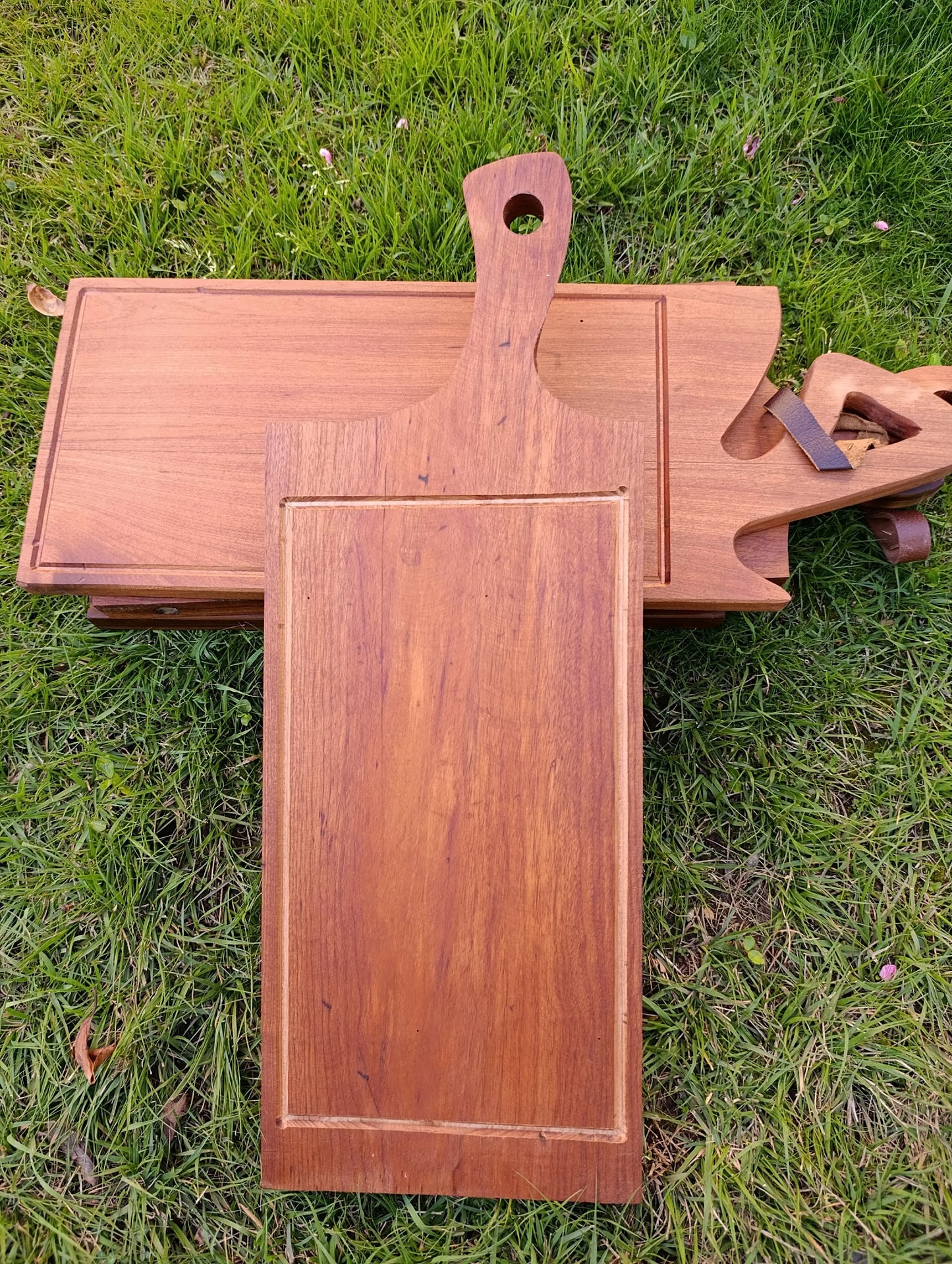 Tabla de carne rústica de Madera Noble o para Picoteo