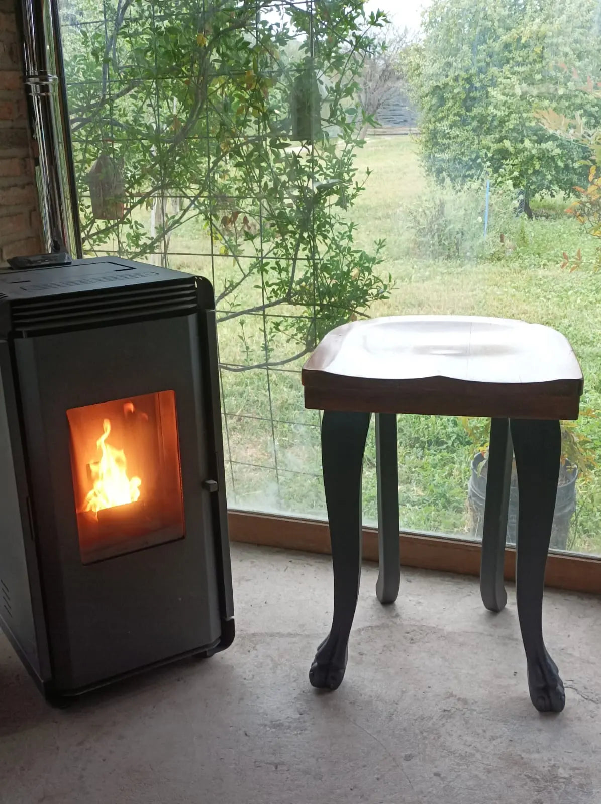 Taburete_chimenea_frente