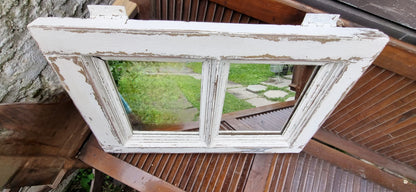 Espejo doble hecho con ventana antigua / blanco dorado y madera