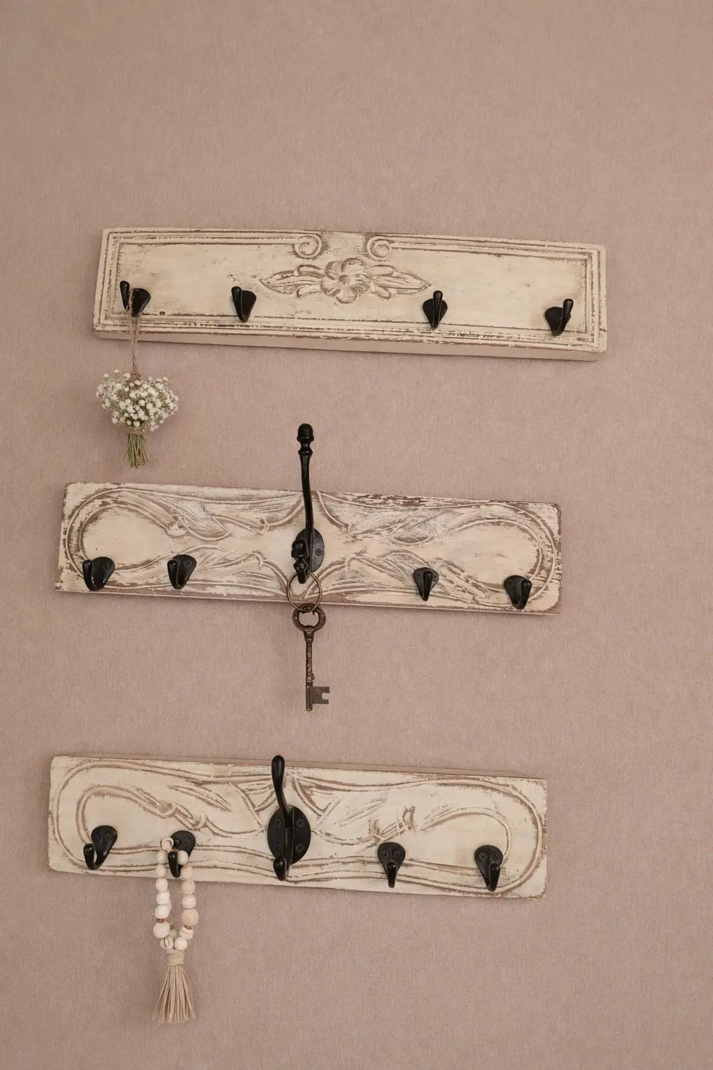 Perchero Vintage de Tapas de Cajón Rescatadas / Piezas únicas