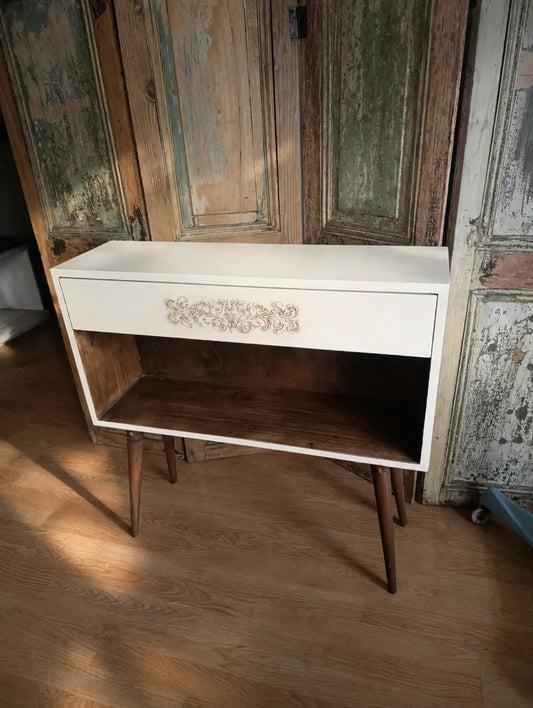 Arrimo vintage Color crema envejecido