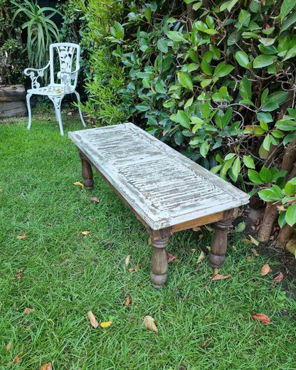Banca / Mesa Upcyclyng: Mueble con Historia de Celosíaa y madera reciclada