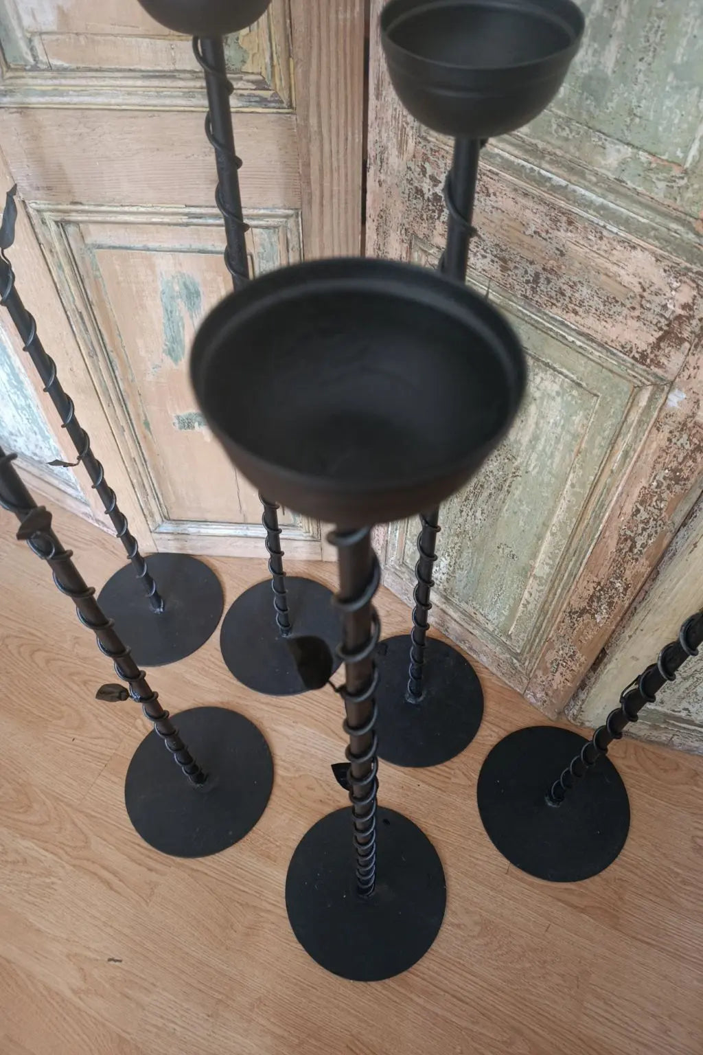 Coleccion-candelabros-con-sin-hojitas