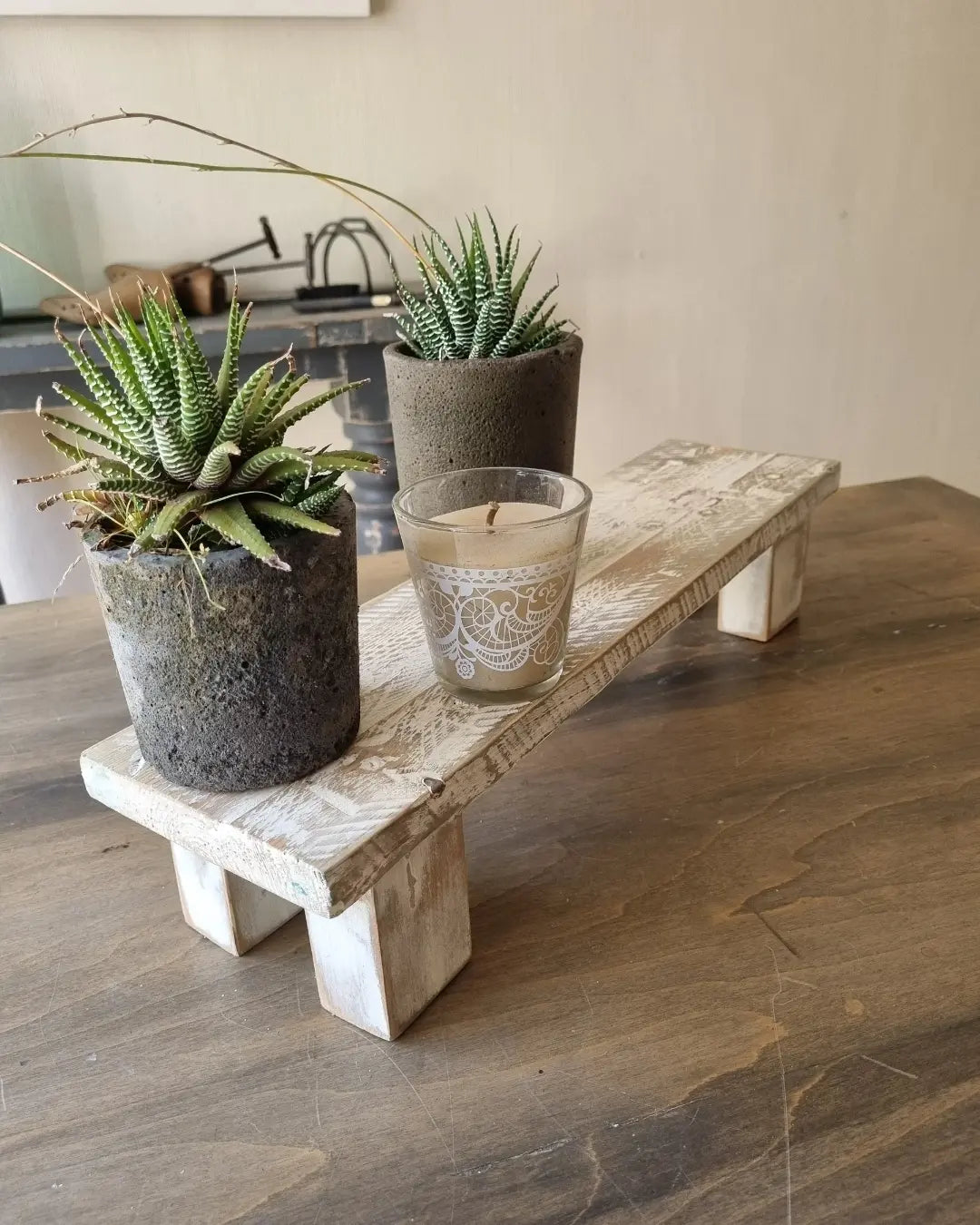 Elevadores de mesa rústicos / Mini banquito
