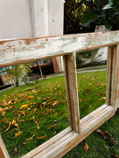 Espejo de Ventana Antigua Refaccionada 73x50
