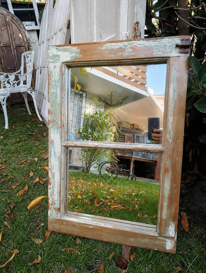Espejo de Ventana Antigua Refaccionada 73x50