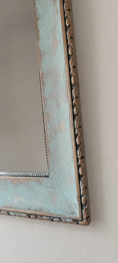 Espejo turquesa y dorado 43x38 - detalle lado