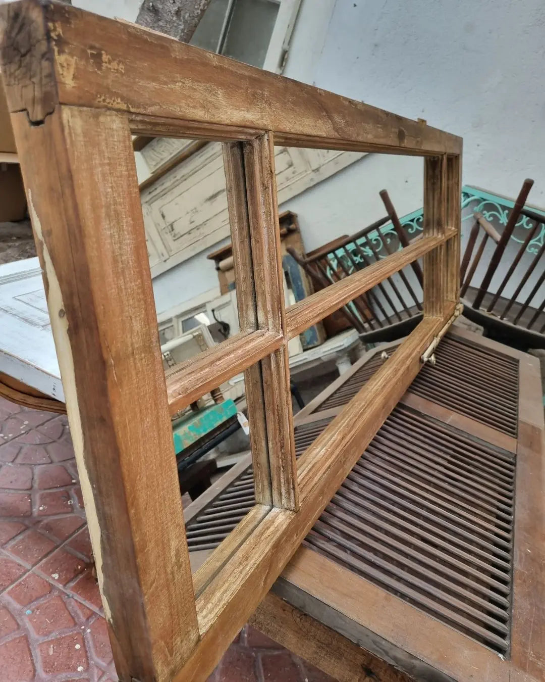 Espejo marco de antigua ventana de madera
