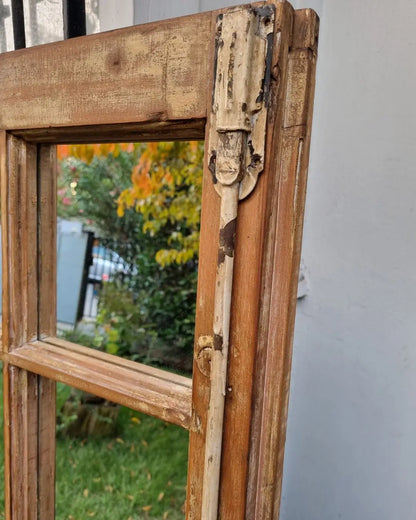 Espejo marco de antigua ventana de madera