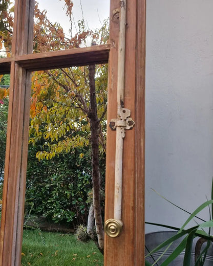 Espejo marco de antigua ventana de madera