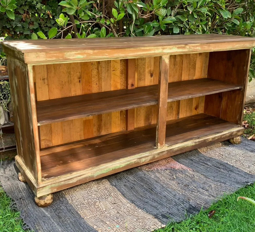 Mueble de madera tipo buffet a pedido