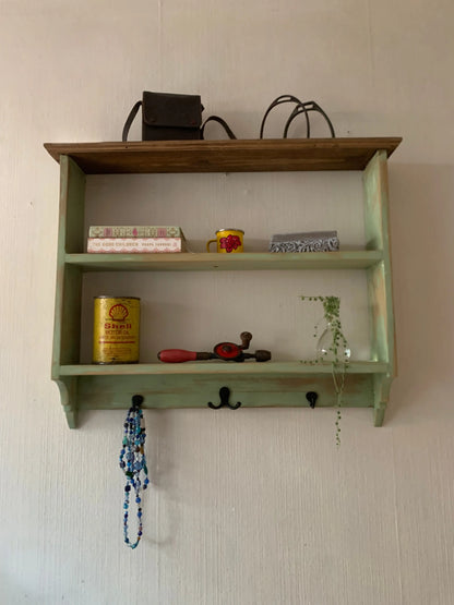 Repisa Vintage de Madera Reciclada con Ganchos