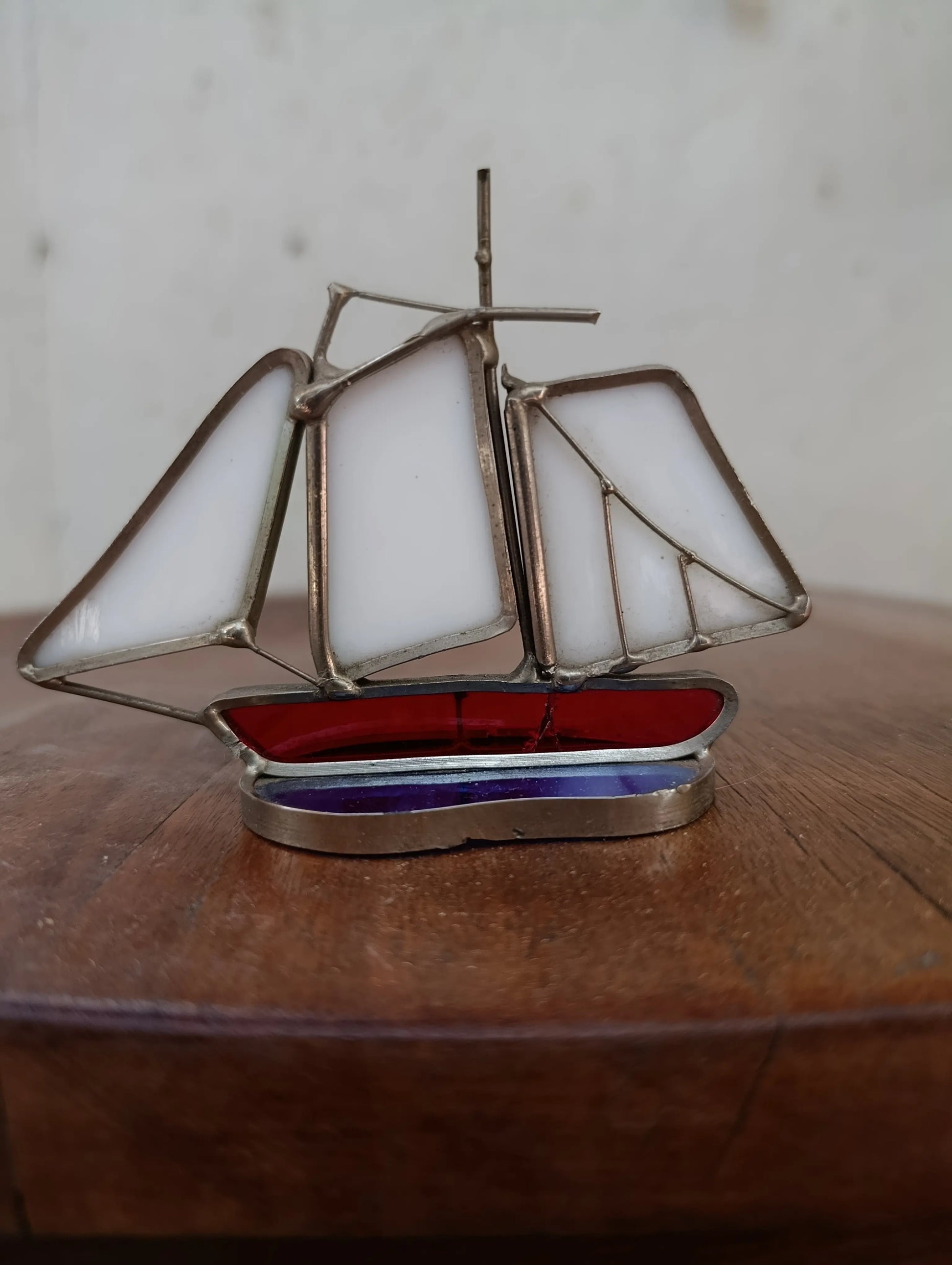 Velero_sunchatcher_frente_cerca