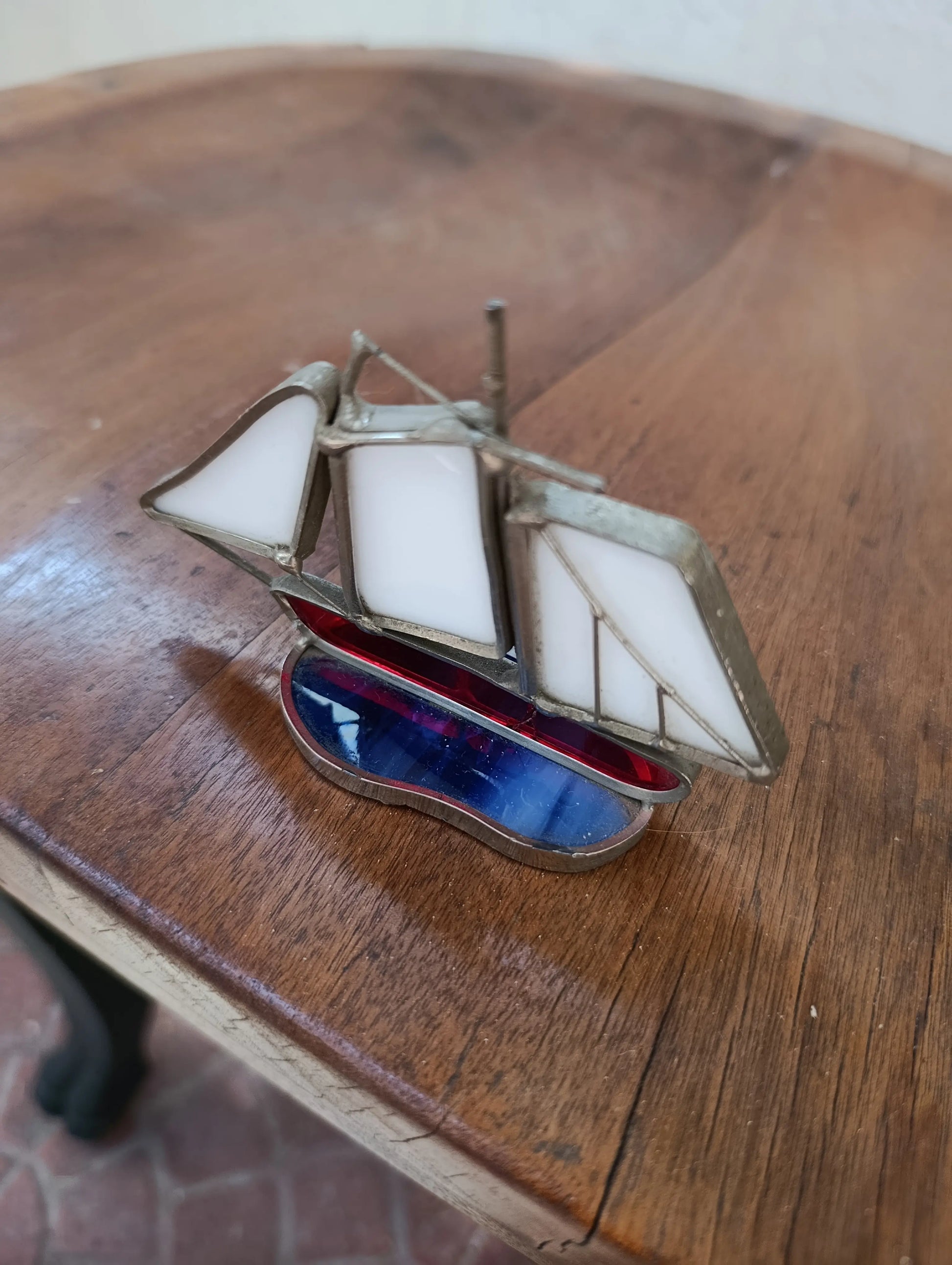 Velero_sunchatcher_lado_izquierdo