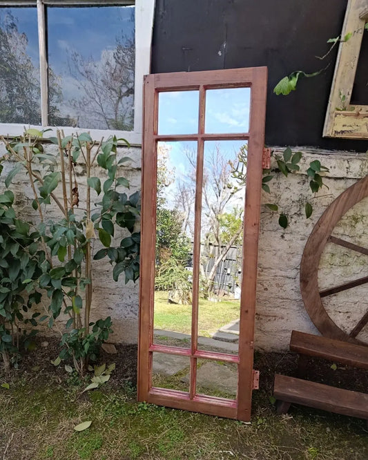 Ventana con espejos Lore3.webp