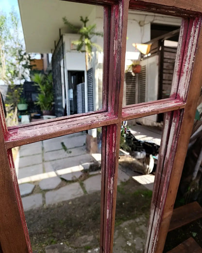 Espejo con Marco de Ventana Antigua de Raulí