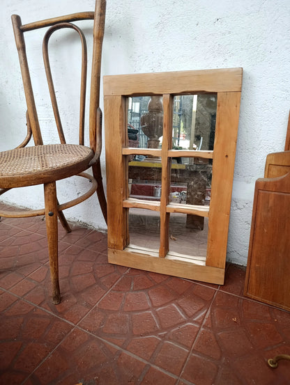 Espejo Ventana de Madera Rescatada | 6 Cuadrantes