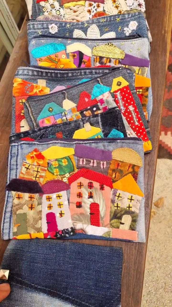 Escuches de Jeans hechos  y decorados a mano