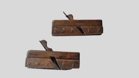 Perchero para llaves de antigua herramienta de madera