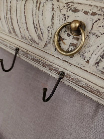 Percheros vintage tallados | Rescate de cajones antiguos