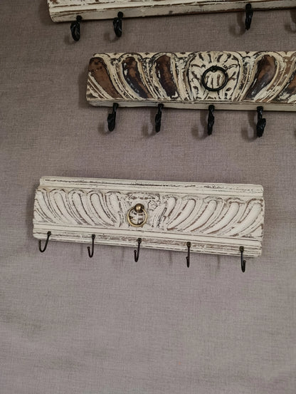 Percheros vintage tallados | Rescate de cajones antiguos