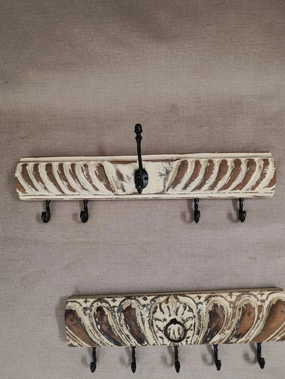 Percheros vintage tallados | Rescate de cajones antiguos