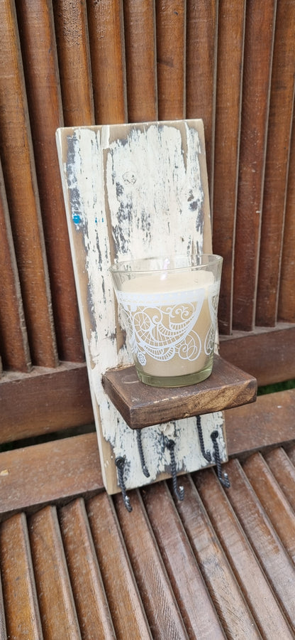 Perchero de pared para llaves y accesorios con vela aromática