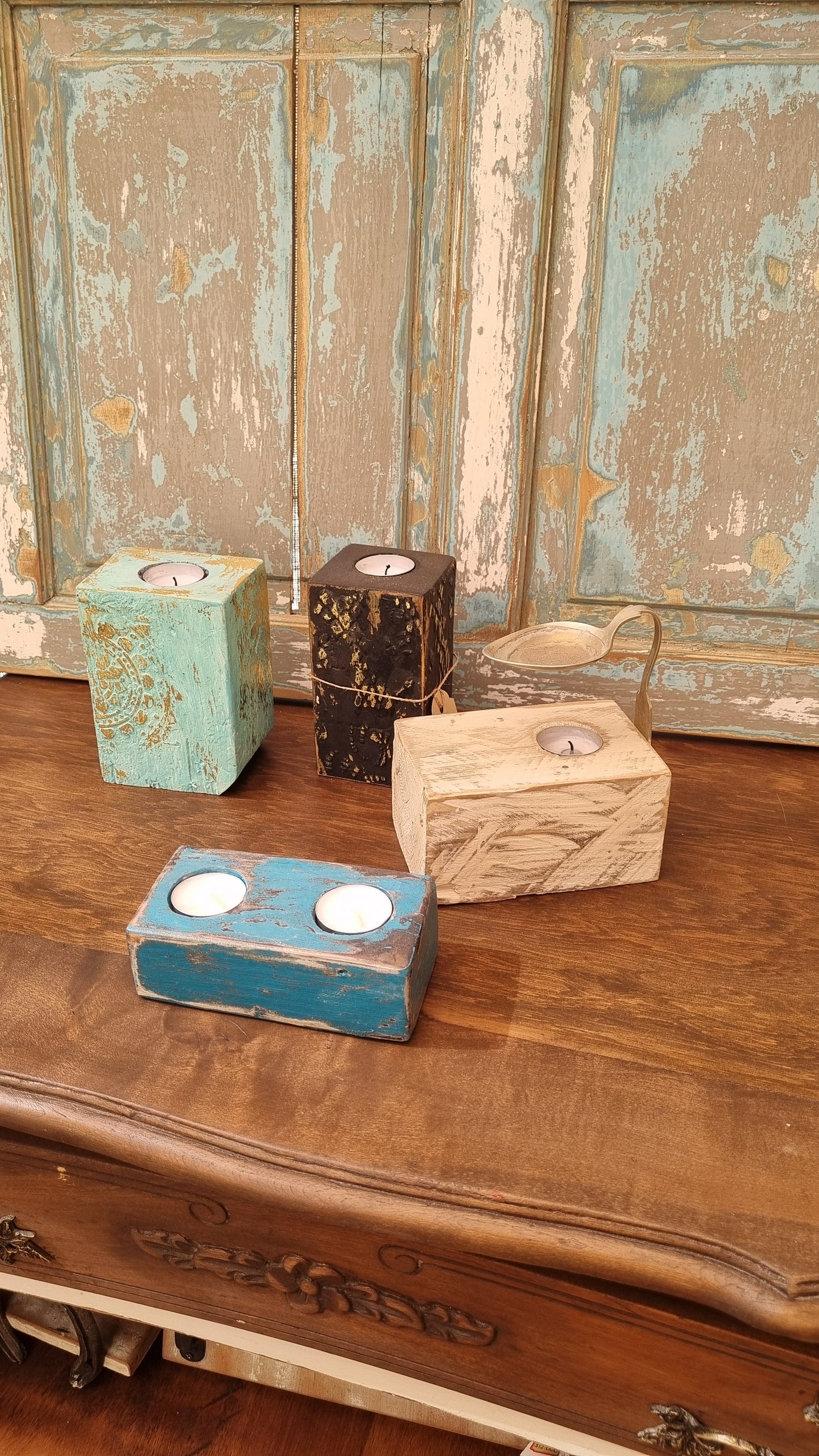 Portavela y aromatizador de madera de pallet