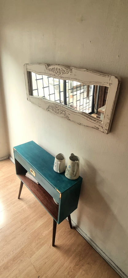 Mueble Refaccionado de Estilo Vintage en Madera Reciclada