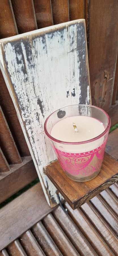 Perchero de pared para llaves y accesorios con vela aromática