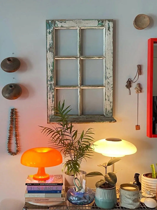 Ventana antigua decorativa con vidrios · 81 × 50 cm