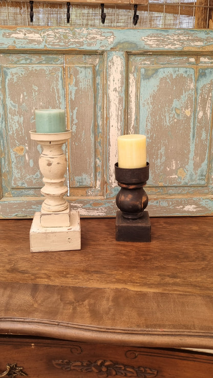 Candelabros de maderas rescatadas de muebles