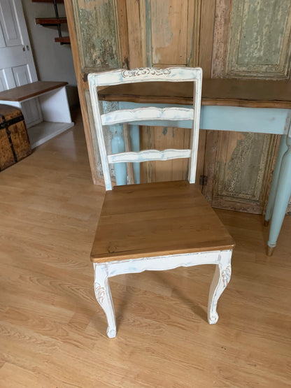 silla_normando_blanca_celeste_asiento_madera_c